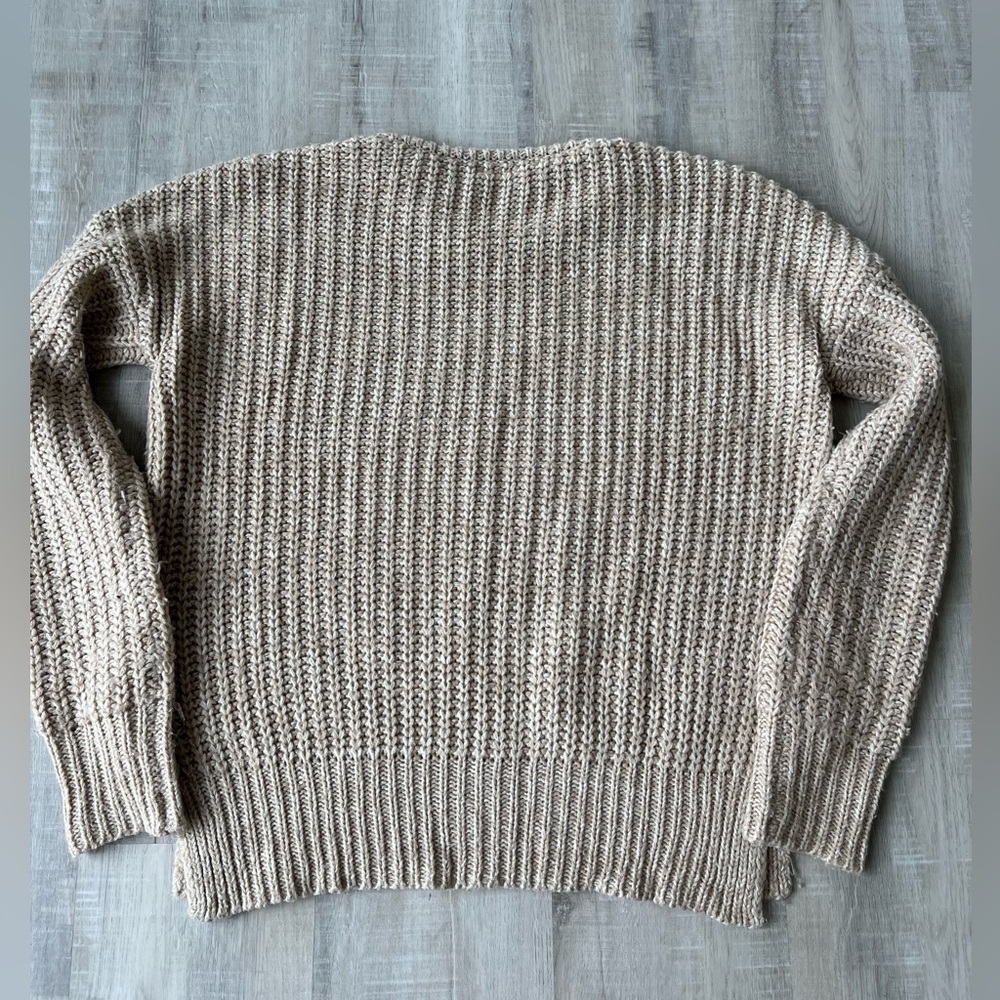 ESSENTIALS by FULL TILT Cream Crew Neck Long Sleeve Sweater Size XS - Picture 4 of 8